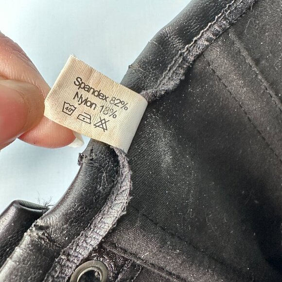 Victorian Steampunk Black Brocade Boned Corset with Chain - Picture 6 of 6